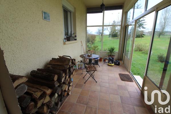 Maison traditionnelle 5 pièces de 110 m² à Thuré (86540)