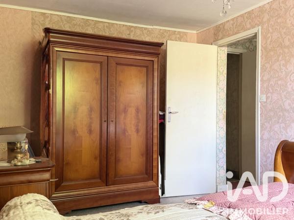Maison à vendre 5 pièces 99,93 m² Saint-Germain-lès-Arpajon