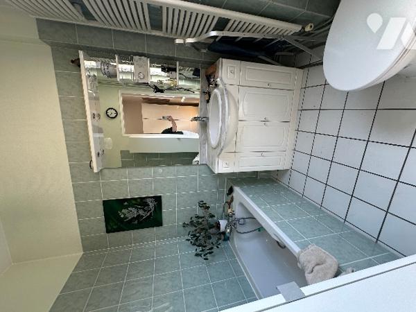 Bel appartement dans immeuble art déco à VICHY