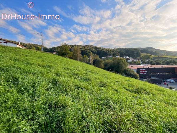 Terrain à vendre de 744 m²