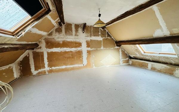 Maison à vendre    5 pièces • 130 m2 Magny-le-Hongre