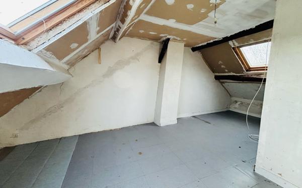 Maison à vendre    5 pièces • 130 m2 Magny-le-Hongre