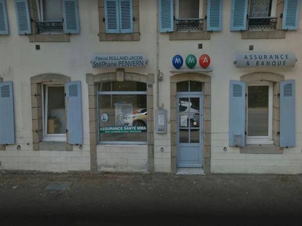 Local commercial 2 pièces T2 F2 48.3 m² à Chateaulin 15, RUE GRAVERAN 29150 à louer