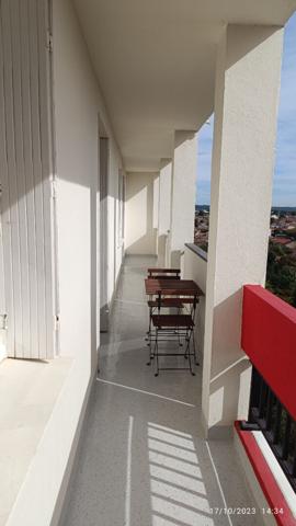 Location appartement Talence : 1 200 € - AJP Immobilier Pessac