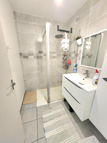 MAISON T5 SUR 307m2 TERRAIN