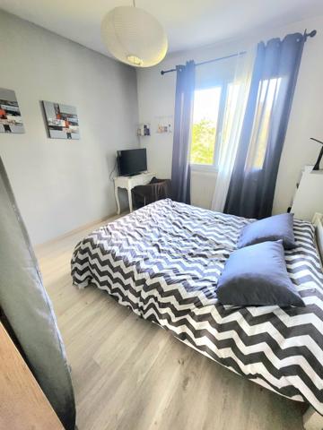 MAISON T5 SUR 307m2 TERRAIN