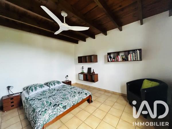 Maison à vendre 4 pièces 185 m² Saint-Philippe