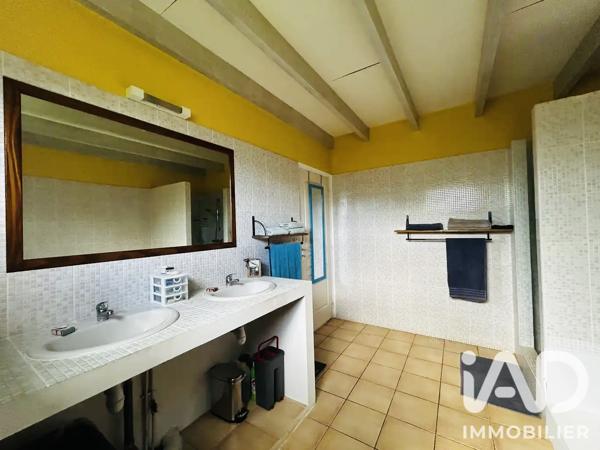 Maison à vendre 4 pièces 185 m² Saint-Philippe