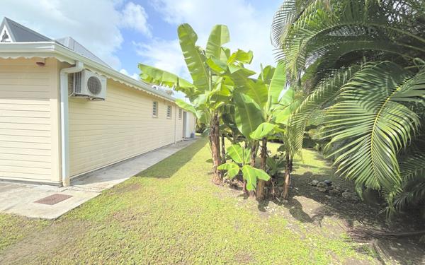 Maison à vendre    5 pièces • 139 m2 Saint-François