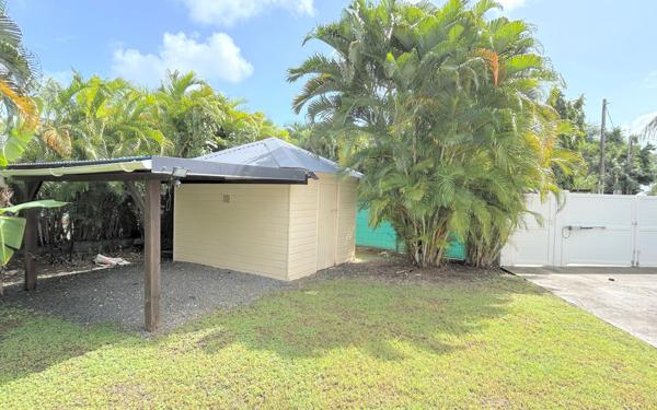 Maison à vendre    5 pièces • 139 m2 Saint-François