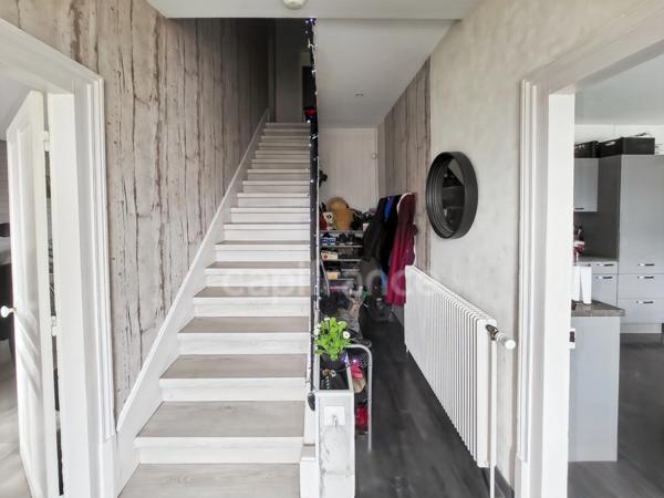 SAINT-USAGE, Maison familiale de 161 m² avec 4 chambres, à deux pas de la Saône