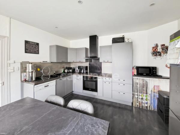 SAINT-USAGE, Maison familiale de 161 m² avec 4 chambres, à deux pas de la Saône