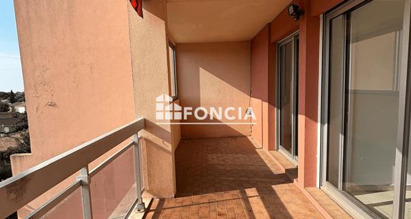 À vendre Appartement 4 pièces 82 m² - La Londe-les-maures 83250
