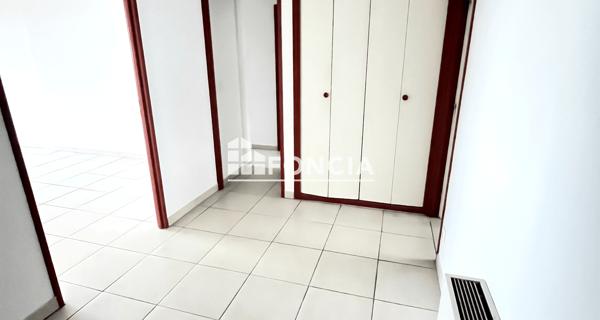 À vendre Appartement 4 pièces 82 m² - La Londe-les-maures 83250
