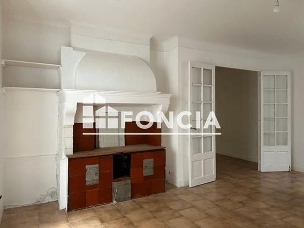 Location Studio 32.63 m² - 12 RUE GRIZOT Nîmes 30000