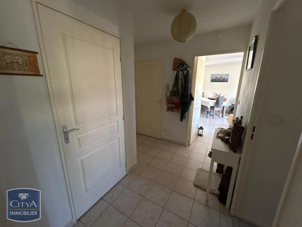 Appartement à louer 3 pièces 58.43m² Tonnay-Charente (17430)