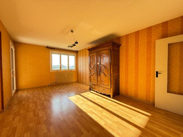 Appartement - 5 pièces - 93 m²