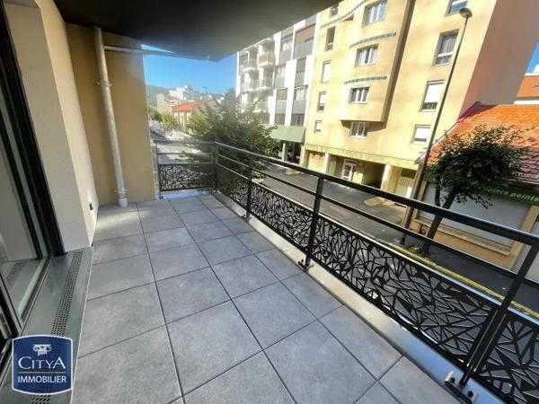 Appartement à louer 3 pièces 61.5m² Clermont-Ferrand (63000)