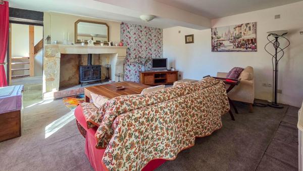 Jolie maison ancienne au calme !