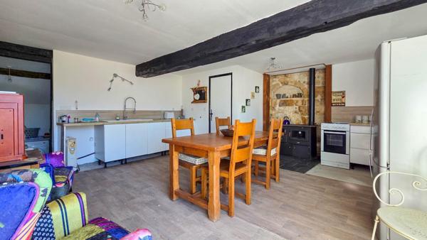 Jolie maison ancienne au calme !