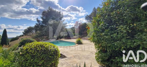 Maison à vendre 8 pièces 195 m² Nîmes