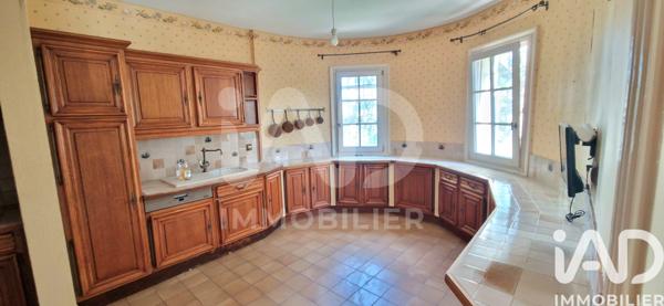 Maison à vendre 8 pièces 195 m² Nîmes