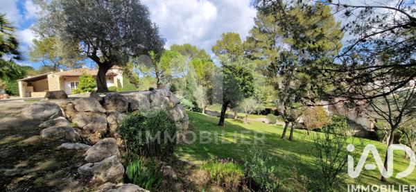 Maison à vendre 8 pièces 195 m² Nîmes