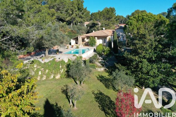 Maison à vendre 8 pièces 195 m² Nîmes