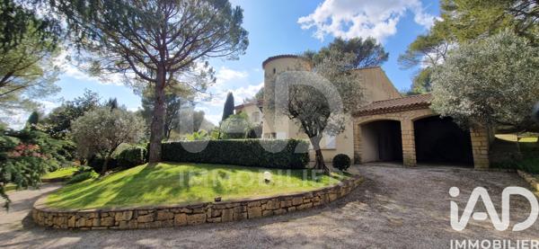 Maison à vendre 8 pièces 195 m² Nîmes