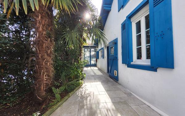 Maison à vendre    6 pièces •  Bayonne