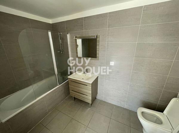 Appartement T2 Saint Denis 44 m2 + 2 varangues vue mer