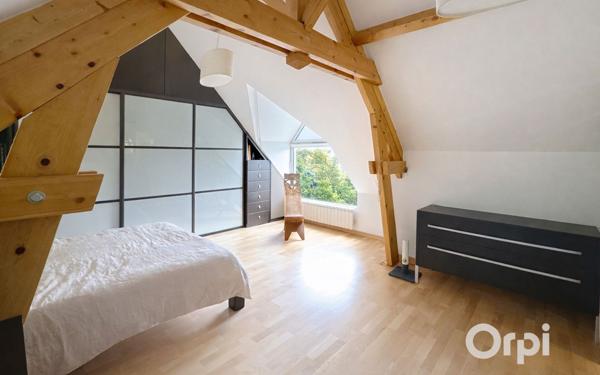 Maison à vendre    4 pièces • 127,02 m2 Clamart