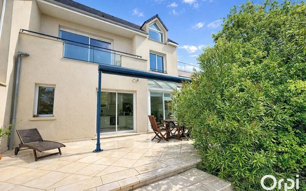 Maison à vendre    4 pièces • 127,02 m2 Clamart