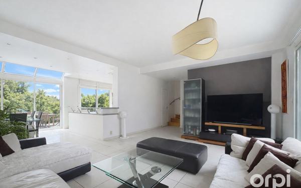 Maison à vendre    4 pièces • 127,02 m2 Clamart