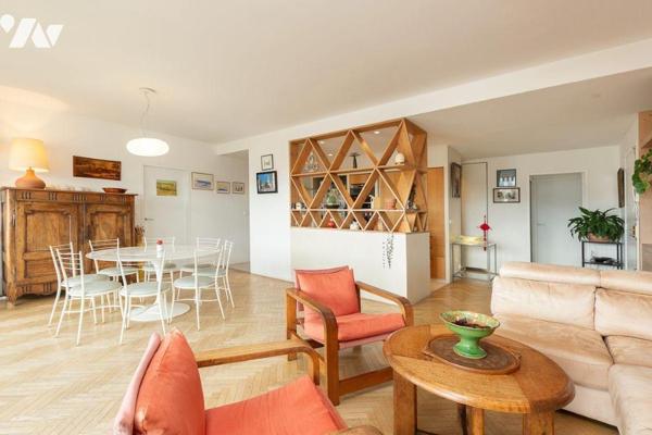 Au coeur de l'une des résidences les plus prestigieuses et recherchées de Marseille, la résiden...