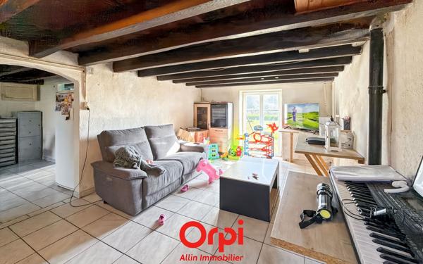 Maison à vendre    4 pièces •  Chazemais