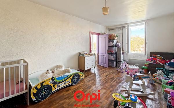 Maison à vendre    4 pièces •  Chazemais