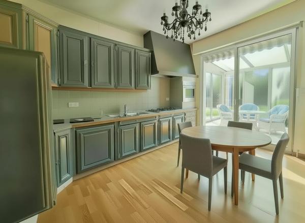À vendre - Maison individuelle, 9 pièces située à Joué-lès-Tours (37300)
