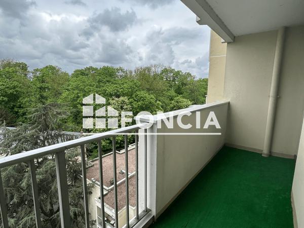 Location Studio 25.57 m² - JARDINS DE LOIRE Orleans 45000