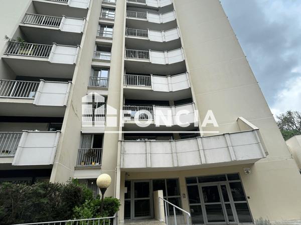 Location Studio 25.57 m² - JARDINS DE LOIRE Orleans 45000