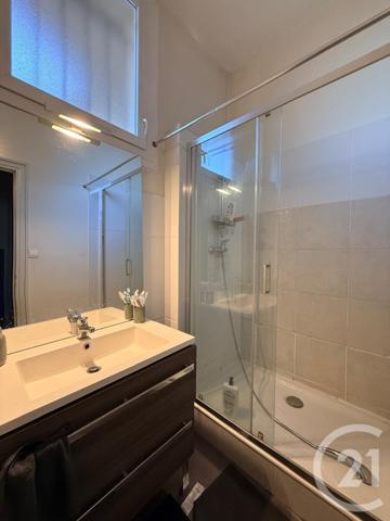 Immeuble à vendre  755 m2 TARBES - 65