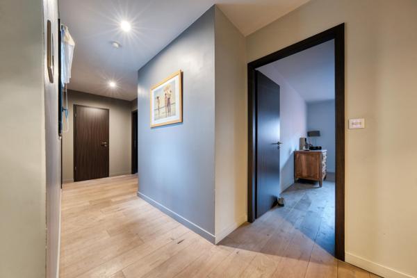 Quartier résidentiel prisé - Maison d’architecte - Jardin - Terrasse - Garage