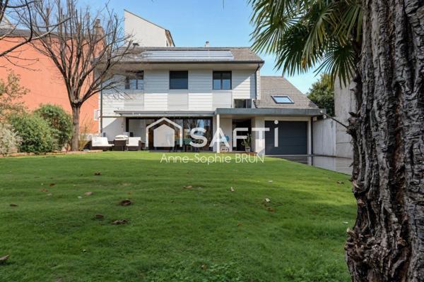Quartier résidentiel prisé - Maison d’architecte - Jardin - Terrasse - Garage