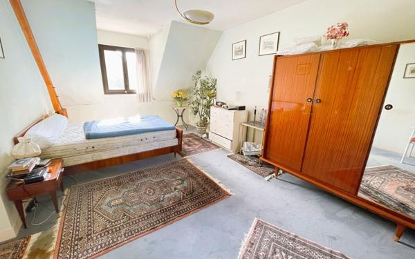 Maison à vendre    6 pièces • 156 m2 Rungis