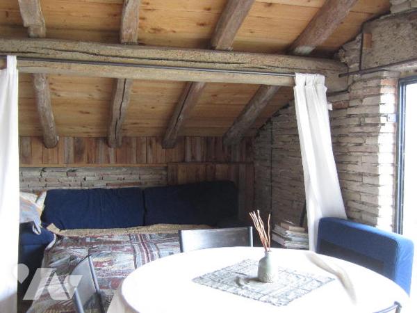 BELLE MAISON AU COEUR DU VILLAGE TBE avec annexe en pierres aménagée et jardin d'agrément