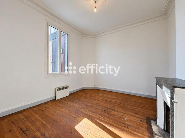 Maison
         5 pièces
        - 118 m² 372 600 €*