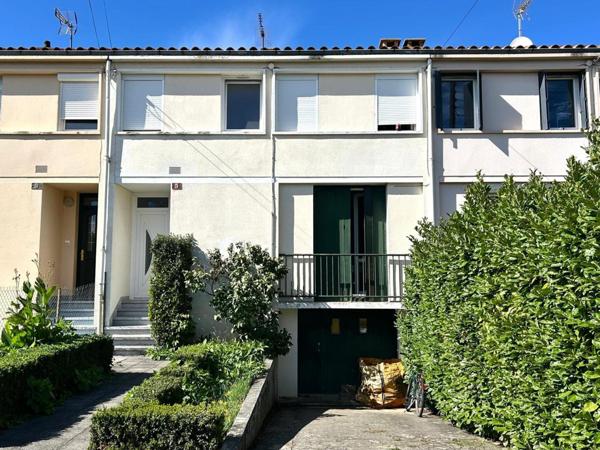 Pavillon T 4 avec jardin proche toutes commodités