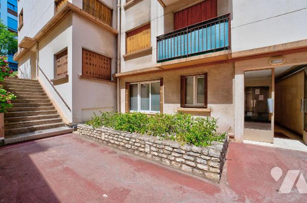 Paris 12 : Studio de 27,65 m²