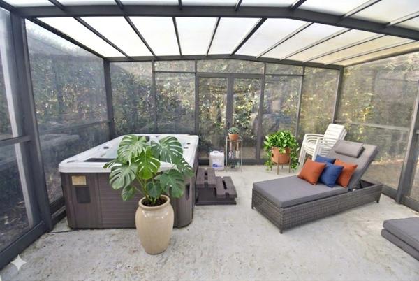 Dpt Charente (16), à vendre proche de SOYAUX maison P5 de 120 m² - Terrain de 700,00 m²