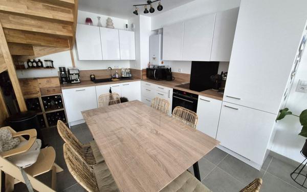 Maison à vendre    3 pièces • 62,83 m2 Serris